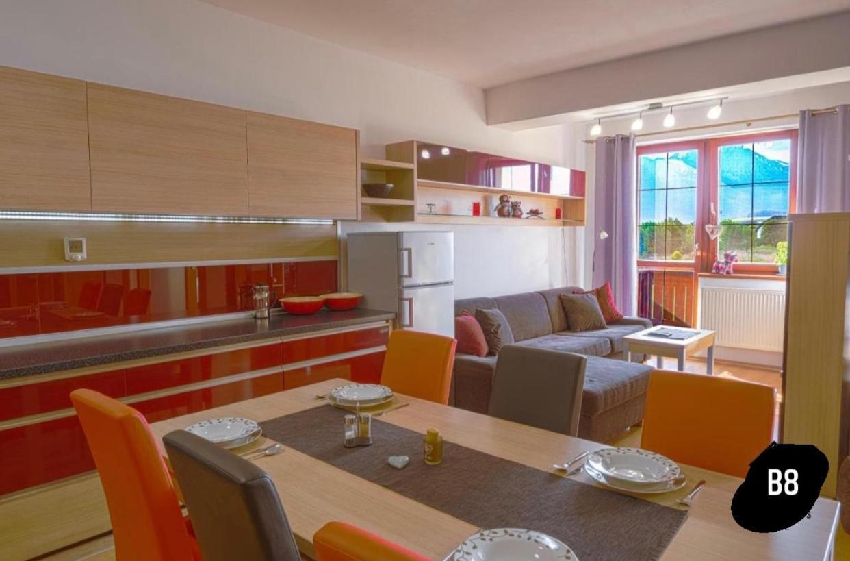 Apartman Velka Lomnica B8 Apartment Luaran gambar