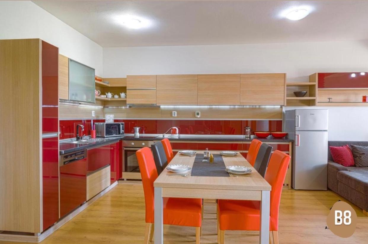 Apartman Velka Lomnica B8 Apartment Luaran gambar